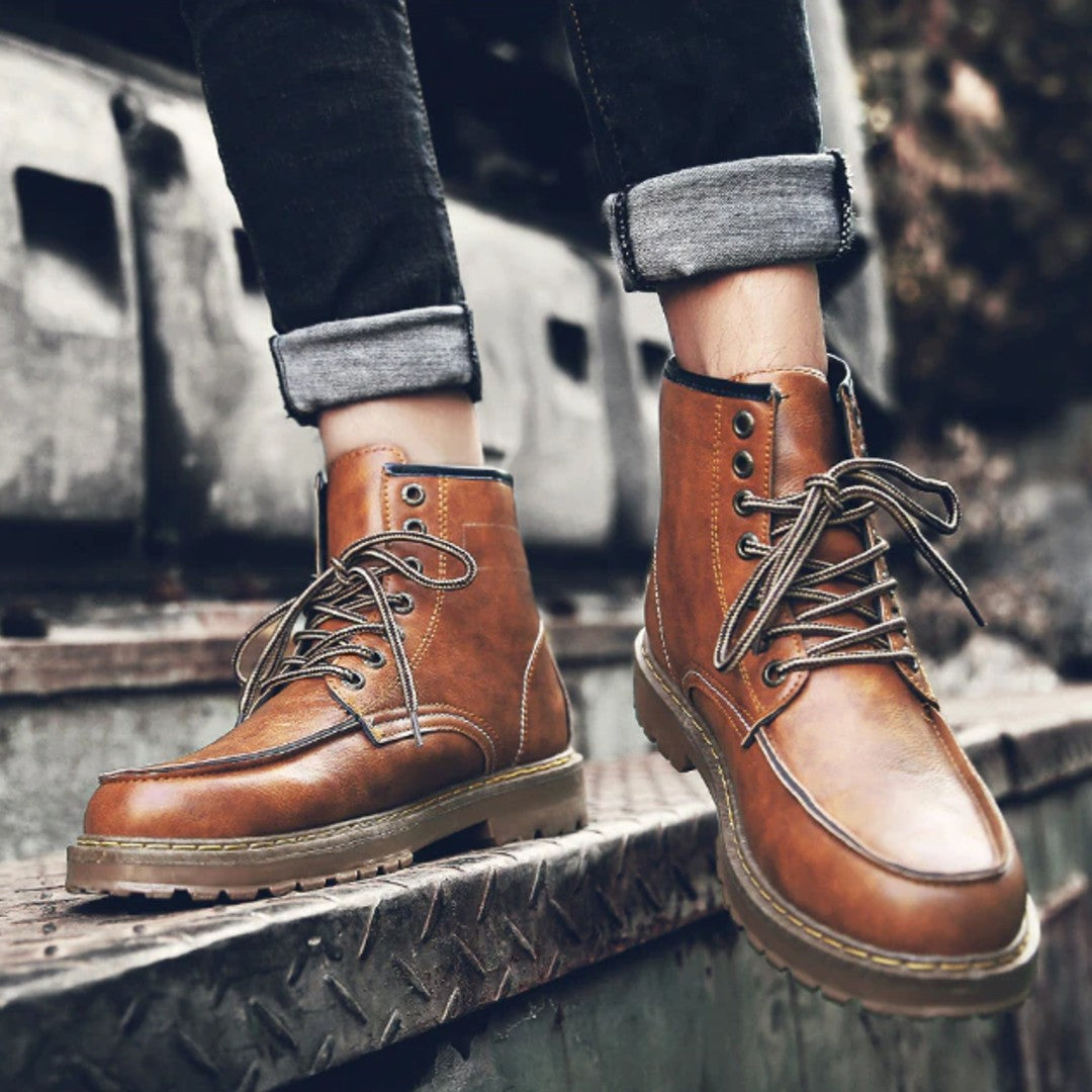 Tyler Cowboy Walnut Leather Boot