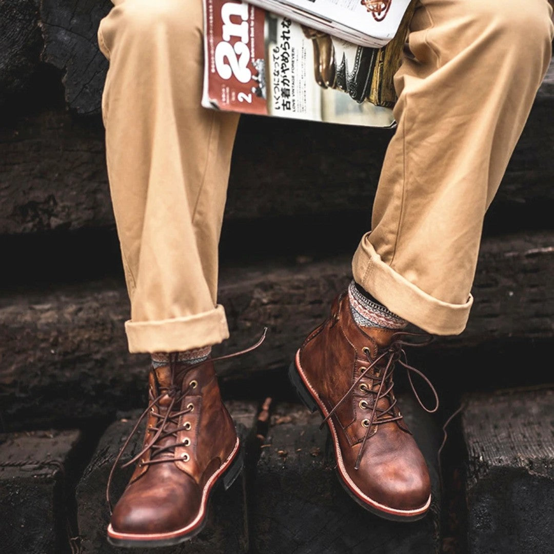 Truman Cowboy Short Leather Boot